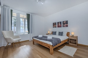 2 Schlafzimmer, Bügeleisen/Bügelbrett, Internetzugang, Bettwäsche