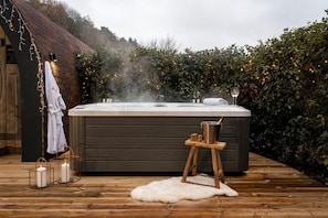Baignoire à remous extérieure
