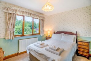 Bügeleisen/Bügelbrett, kostenloses WLAN, Bettwäsche