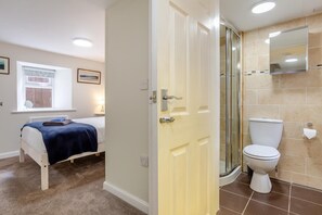 Bathroom - 3 Bed in Dornoch (oc-o44869) (Dornoch)