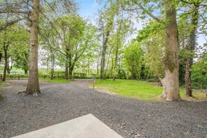 Property grounds - 1 Bed in Haugh Of Urr (oc-b42752) (Haugh of Urr)