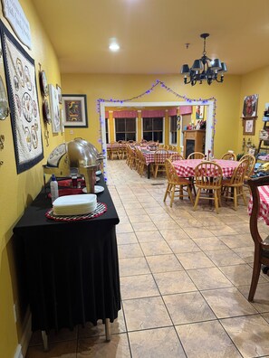 Dining - One of the largest homes on Smith Lake 9-bedroom house sleeps 28+ (Crane Hill)