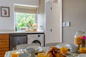 Dining - 1 Bed in Beckingham (oc-b42840) (Beckingham)