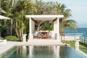 Pool - Villa Blanca in Manggis (Manggis)