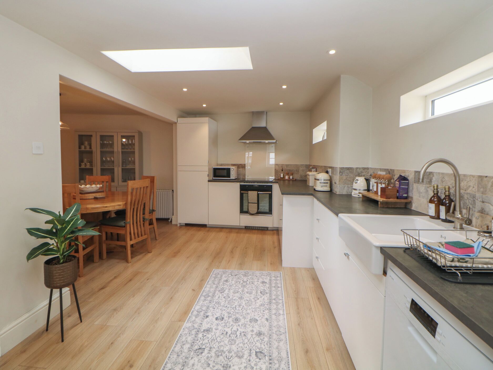 Cottage | Interior
