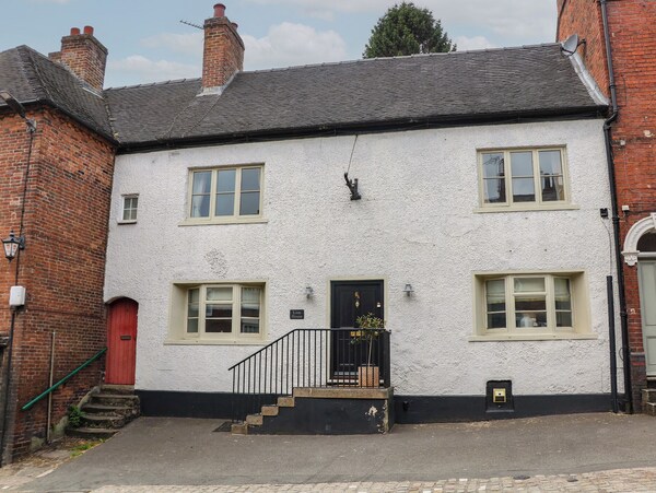Lion House - Leicestershire
