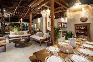 Dining - Villa Nabi in Seminyak (Seminyak)
