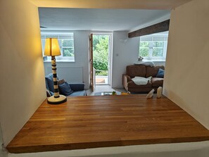 Fernseher, Kamin