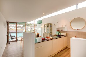 Interior - 2 Bed in Westward Ho (oc-n44873) (Westward Ho!)