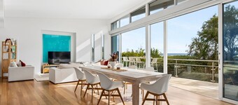 Apricus I Coastal Luxury at Yallingup Beach I Pet Friendly