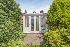 Exterior - 2 Bed in Richards Castle (oc-r45225) (Richards Castle)