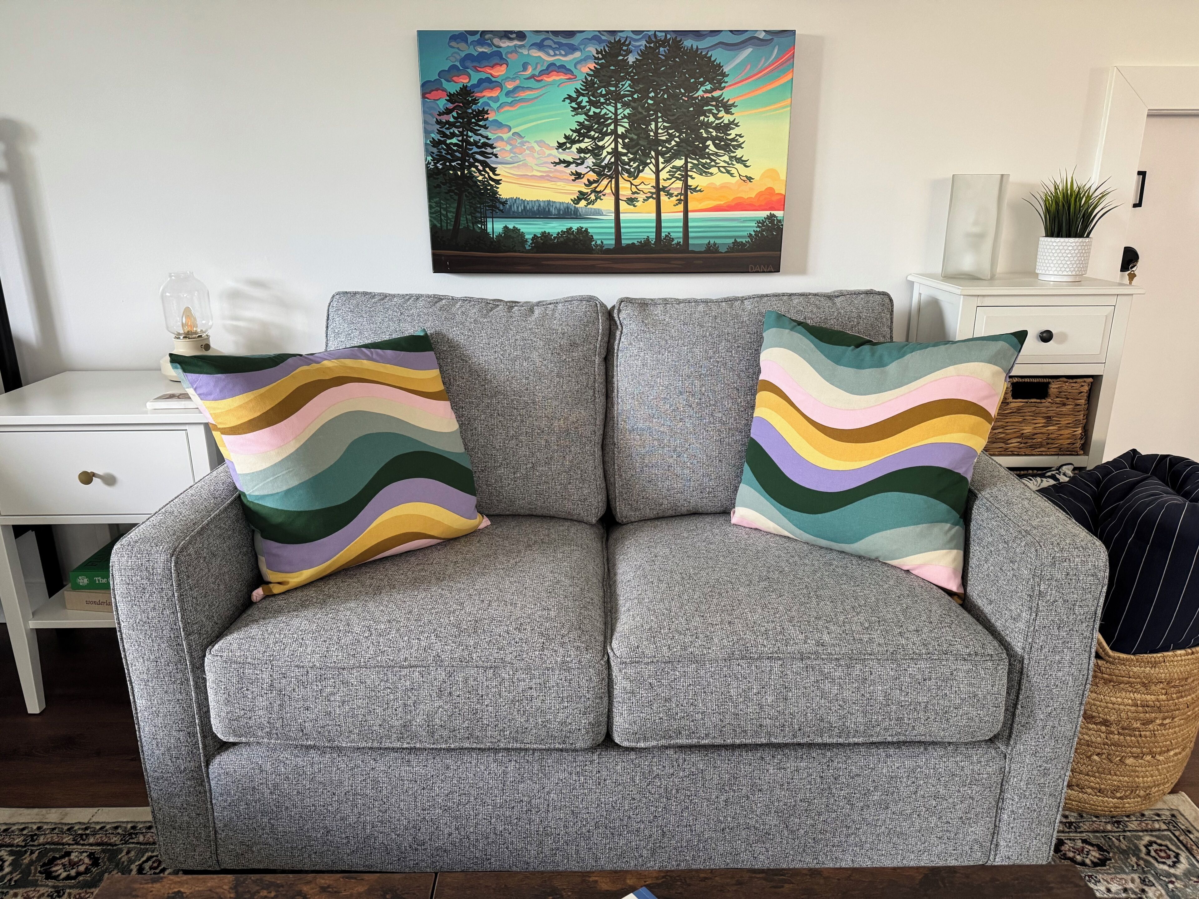 Cozy, Private & Newly Renovated Retreat Near Everything Victoria Has To Offer! - Sidney