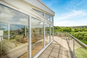 Terrace/patio - 4 Bed in Croyde (oc-o42748) (Croyde)