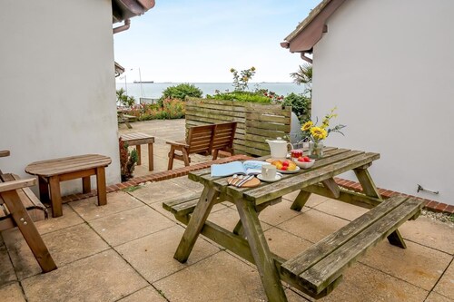 2 Bed in Weymouth (oc-s42796)