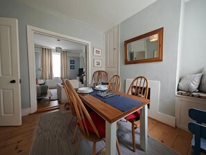Dining - 2 Bed in Sidmouth (oc-f44894) (Sidmouth)