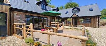 2 Bed in Llanellen (oc-t32598)