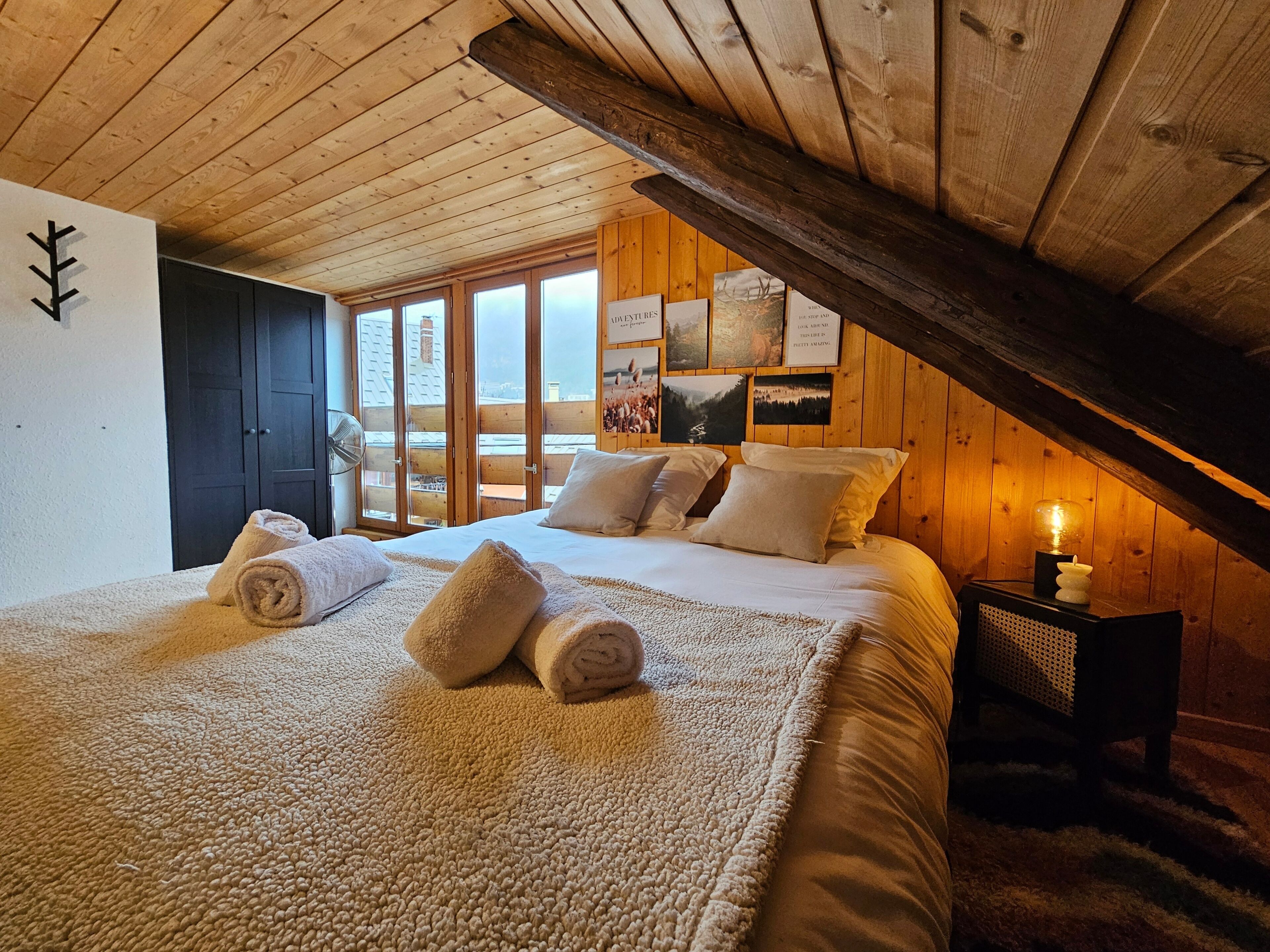 1 bedroom, WiFi (free), bed sheets