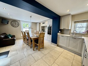 Dining - 4 Bed in Keswick (oc-b45231) (Keswick)