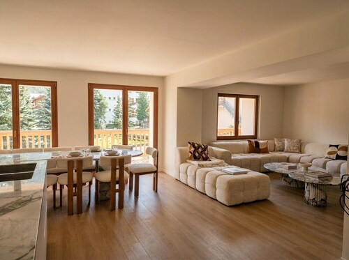 Écrin des Cimes - Six Bedroom House, Sleeps 14