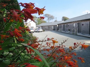 Property grounds - 2 Bed in West Putford (oc-u45226) (Sessacott)