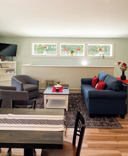 Riverview 2 Bedroom Apartment