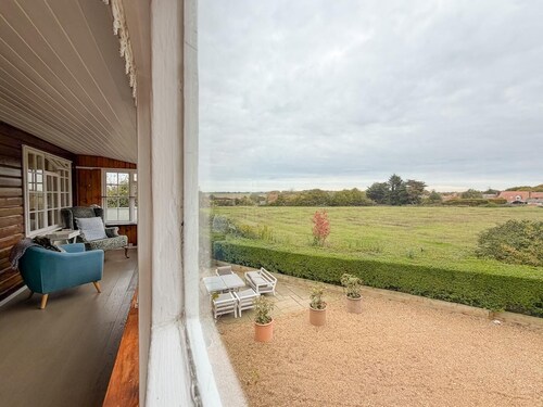 5 Bed in Old Hunstanton (oc-t44906)