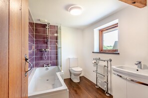 Towels - 2 Bed in Milton Damerel (oc-s42659) (Milton Damerel)