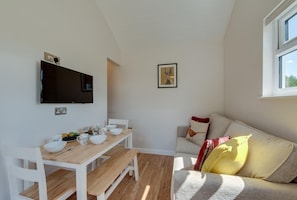 Dining - 1 Bed in Banham (oc-b1900) (Banham)