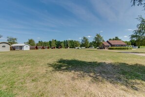 Property grounds - 1 Bed in Banham (oc-c1899) (Banham)