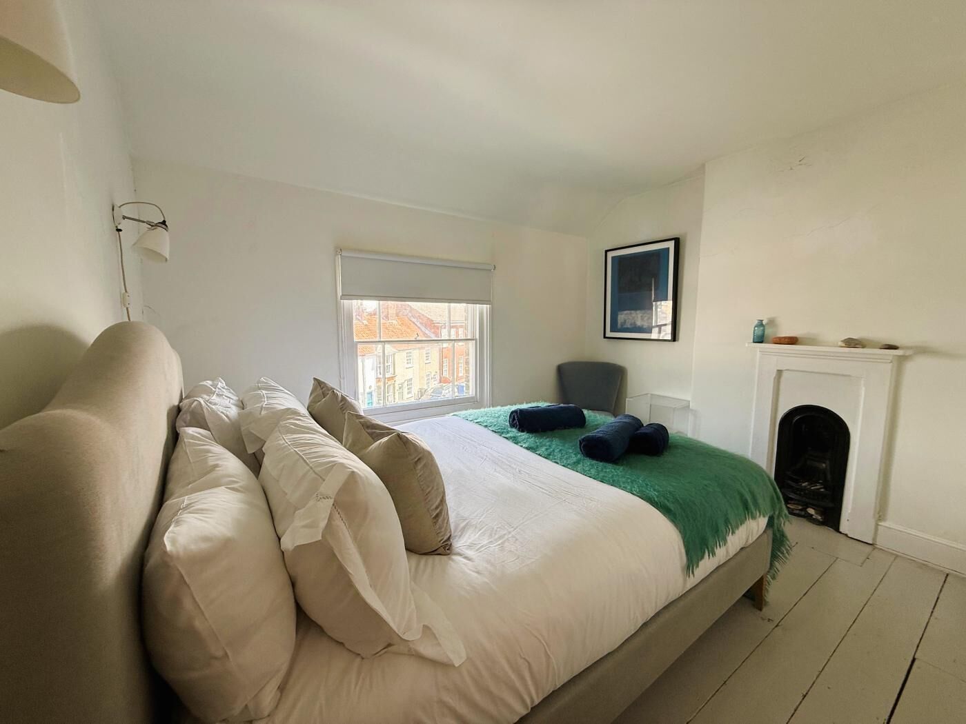 2 bedrooms, iron/ironing board, WiFi (free), bed sheets