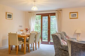 Dining - 3 Bed in Hatherleigh (oc-s44874) (Hatherleigh)