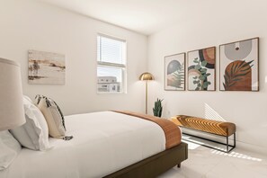 4 chambres, fer et planche à repasser, Wi-Fi, draps fournis