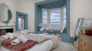 3 bedrooms, iron/ironing board, free WiFi, bed sheets - 3 Bed in Budleigh Salterton (oc-a44975) (Budleigh Salterton)