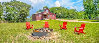 Winging It Cliff Camp | Next to Ponca State Park