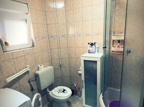Bathroom - Two Bedroom Apartment with Terrace and Sea View (Vir)