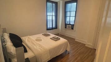 3 bedrooms, WiFi, bed sheets