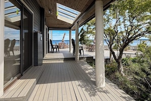 Outdoor dining - Stunning waterfront home with beach access & whale watching (Langley)