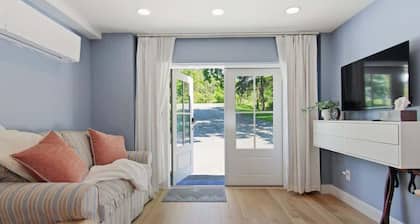 Cozy Private Studio | Near Cornell & Downtown