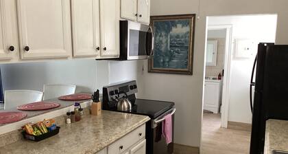 Colwin's Place C