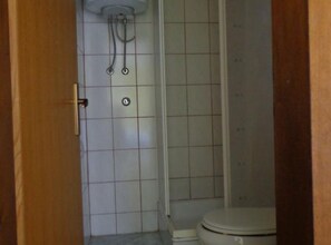 Shower - One bedroom apartment with balcony (6) (Vodice)