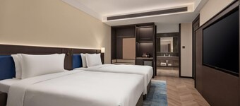 Days Hotel By Wyndham Weihai Huancui