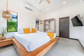 4 Schlafzimmer, Bügeleisen/Bügelbrett, Internetzugang, Bettwäsche