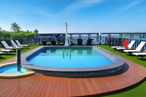 Outdoor pool, pool umbrellas, sun loungers - 4 nights Aurora Nile Cruise full board (Luxor)