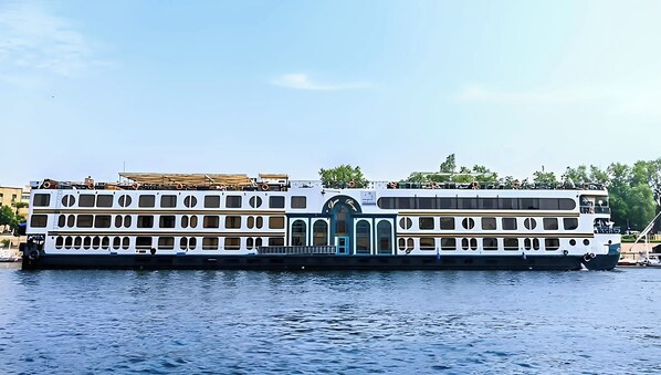 Exterior - 4 nights Aurora Nile Cruise full board (Luxor)