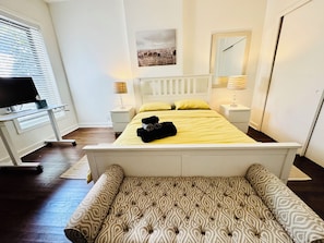 2 chambres, fer et planche à repasser, Wi-Fi, draps fournis