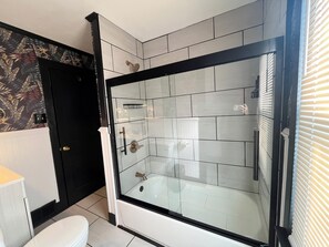 Bathroom - Styled, centrally located 2-bedroom house with AC in eclectic Akron, Ohio (Akron)
