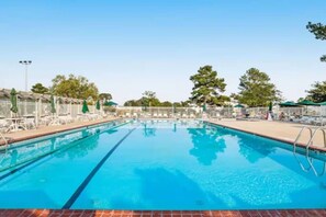 Pool - Waterfront Condo with Bay Views & Pool Access (Selbyville)