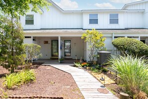 Exterior - Waterfront Condo with Bay Views & Pool Access (Selbyville)