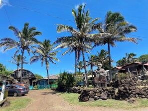 Property grounds - Ocean-View Room (Hanga Roa)