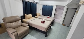 Spa - Room and Motorbike 10/1 (Muang)